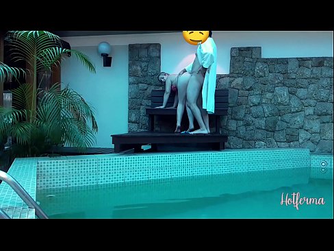 ❤️ Boss kutsub neiu basseini, kuid ei suutnud vastu panna kuumale ❌ Kvaliteetne porno at et.novoporn-com.ru ❌